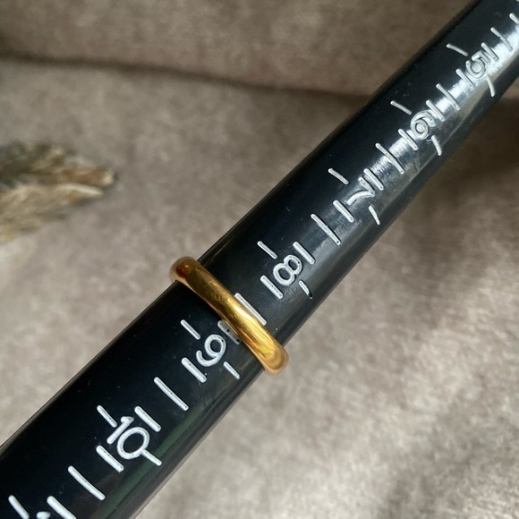 Swarovski champagne color crystal cocktail ring - Picture 10 of 15